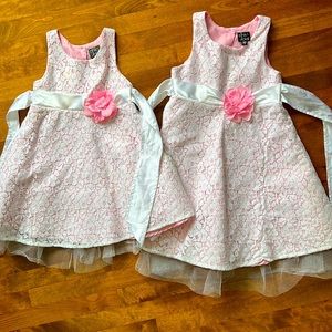 Beautiful Pink&Blue dresses for little girls- size 4 and 6. Made in Canada.